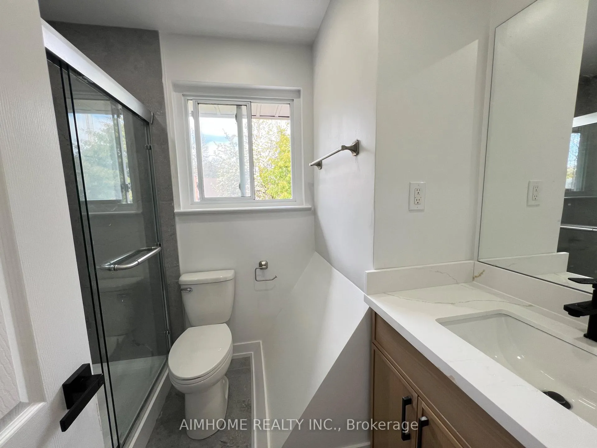 Photo 21 of 22 Denver Place, Scarborough, Woburn — HOMEH