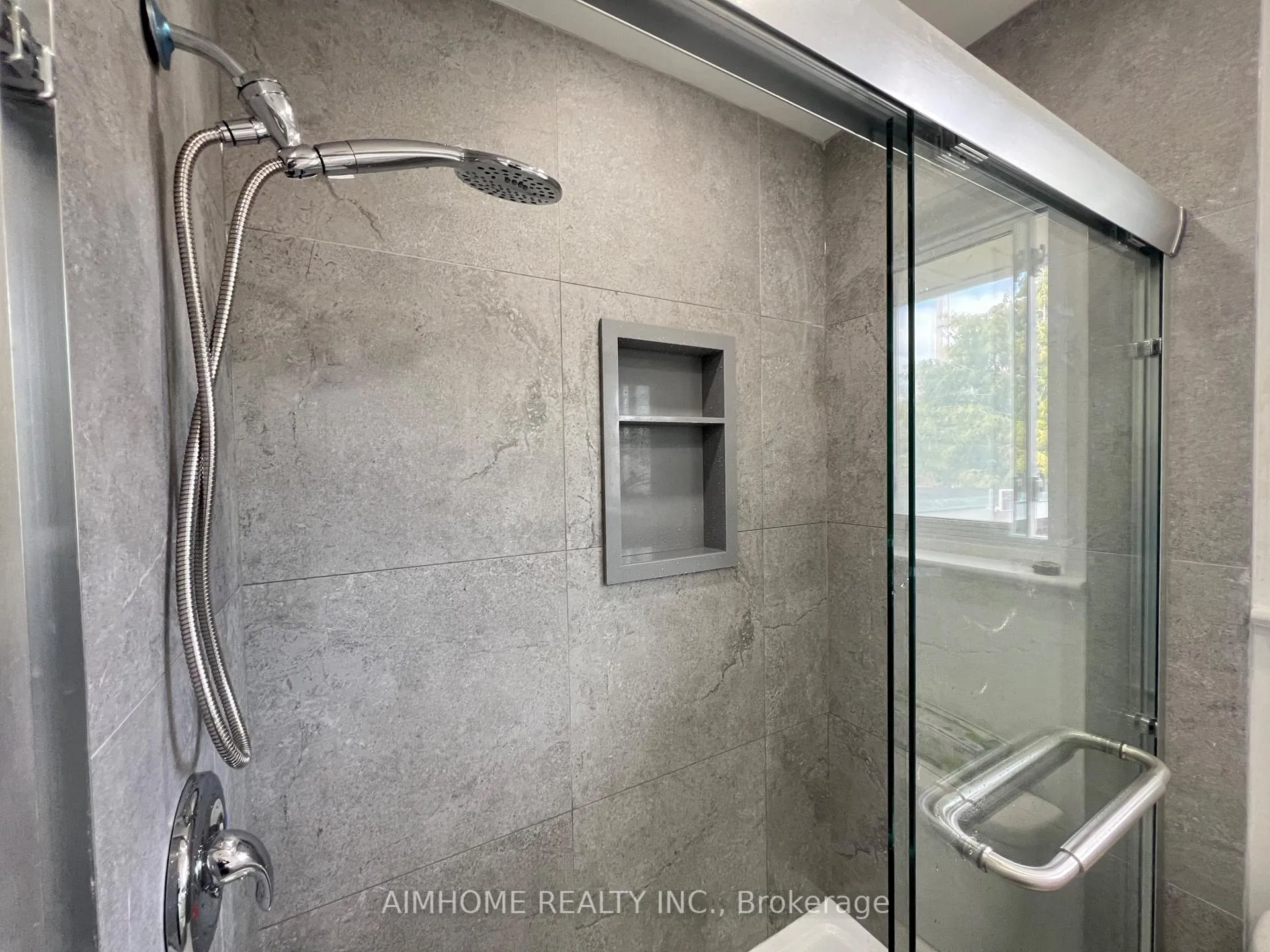 Photo 23 of 22 Denver Place, Scarborough, Woburn — HOMEH