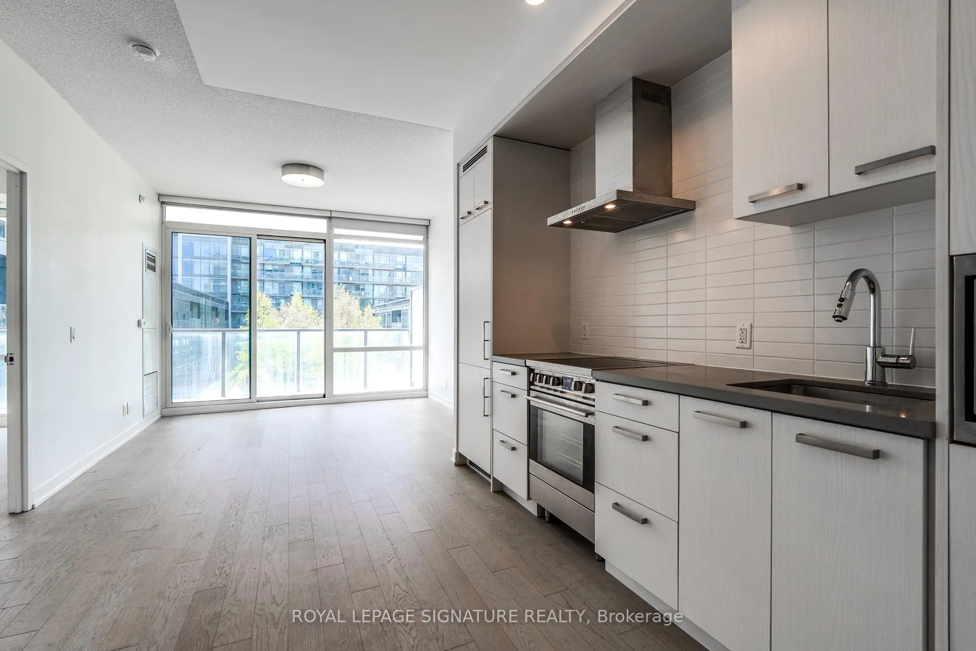 Photo 7 of Unit N430, 455 Front Street E, Toronto, Waterfront Communities — HOMEH