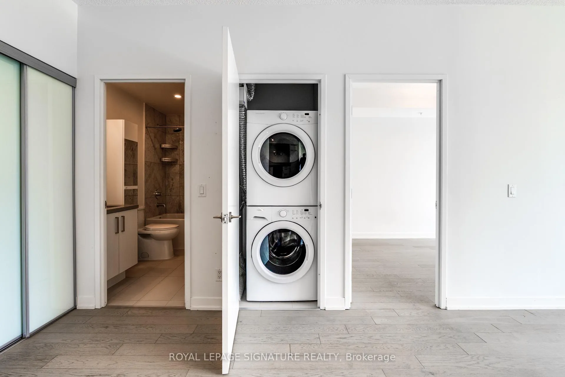 Photo 8 of Unit N430, 455 Front Street E, Toronto, Waterfront Communities — HOMEH