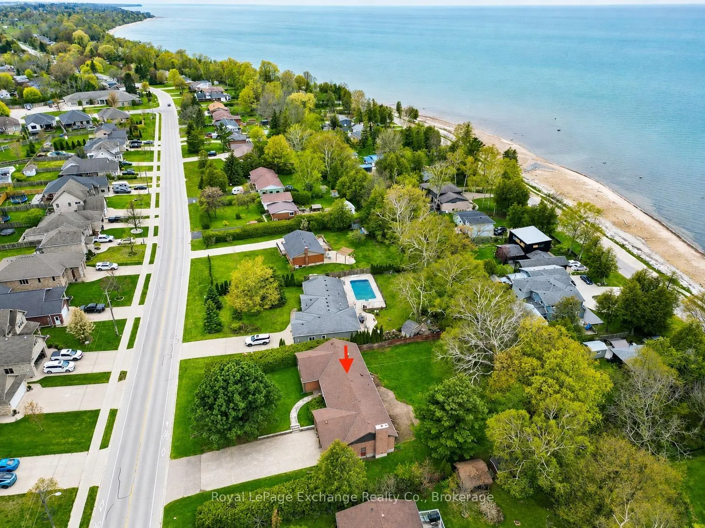 Photo 23 of 96 Penetangore Row, Kincardine — HOMEH