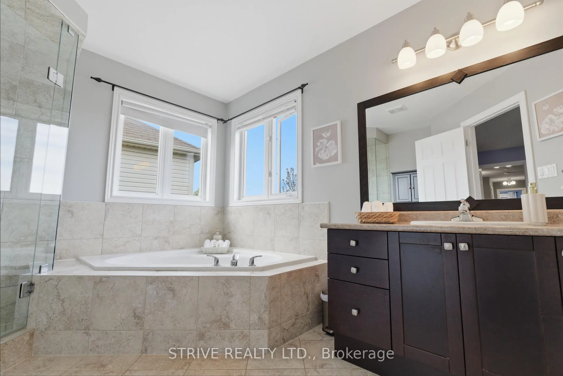 Photo 17 of 381 West Scugog Lane, Clarington, Bowmanville — HOMEH