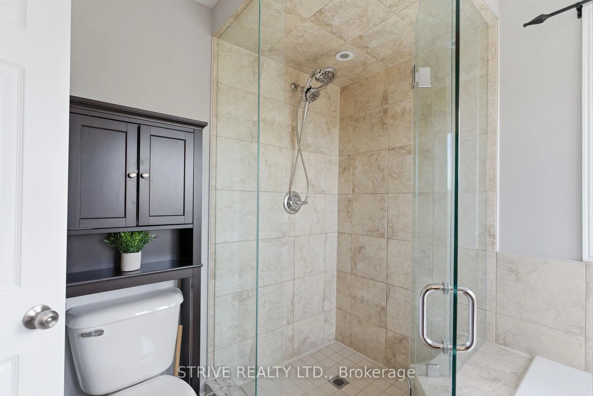 Photo 18 of 381 West Scugog Lane, Clarington, Bowmanville — HOMEH