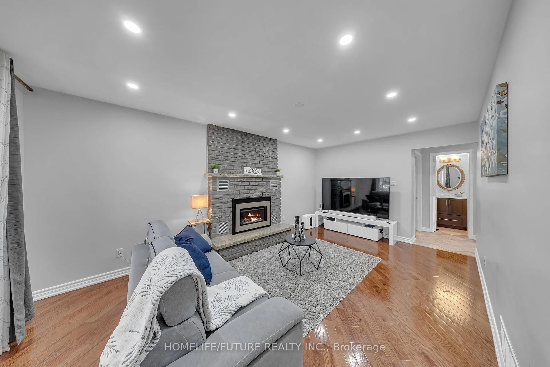Photo 14 of 86 Robinson Crescent, Whitby, Pringle Creek — HOMEH
