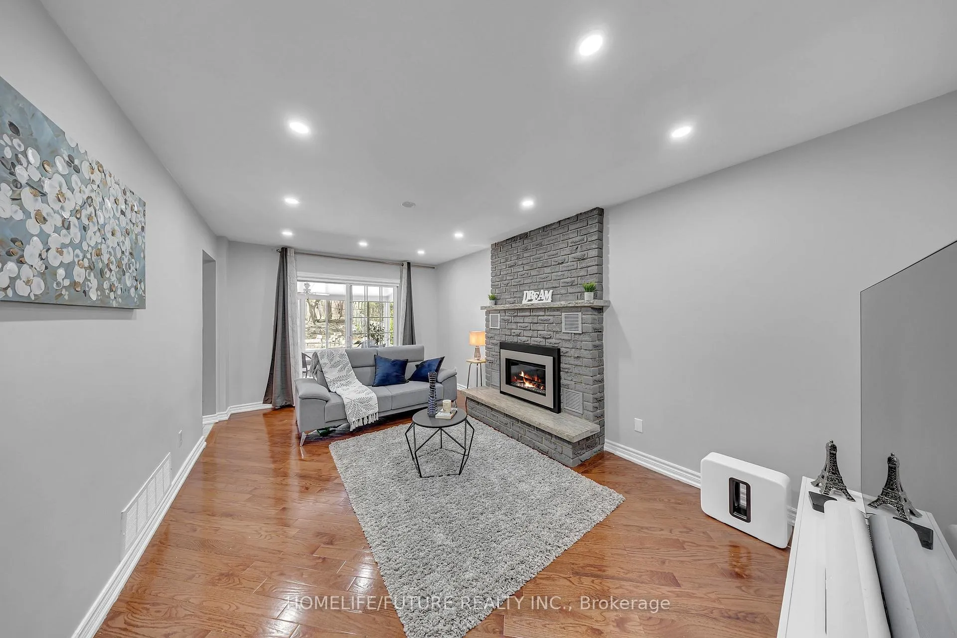 Photo 15 of 86 Robinson Crescent, Whitby, Pringle Creek — HOMEH