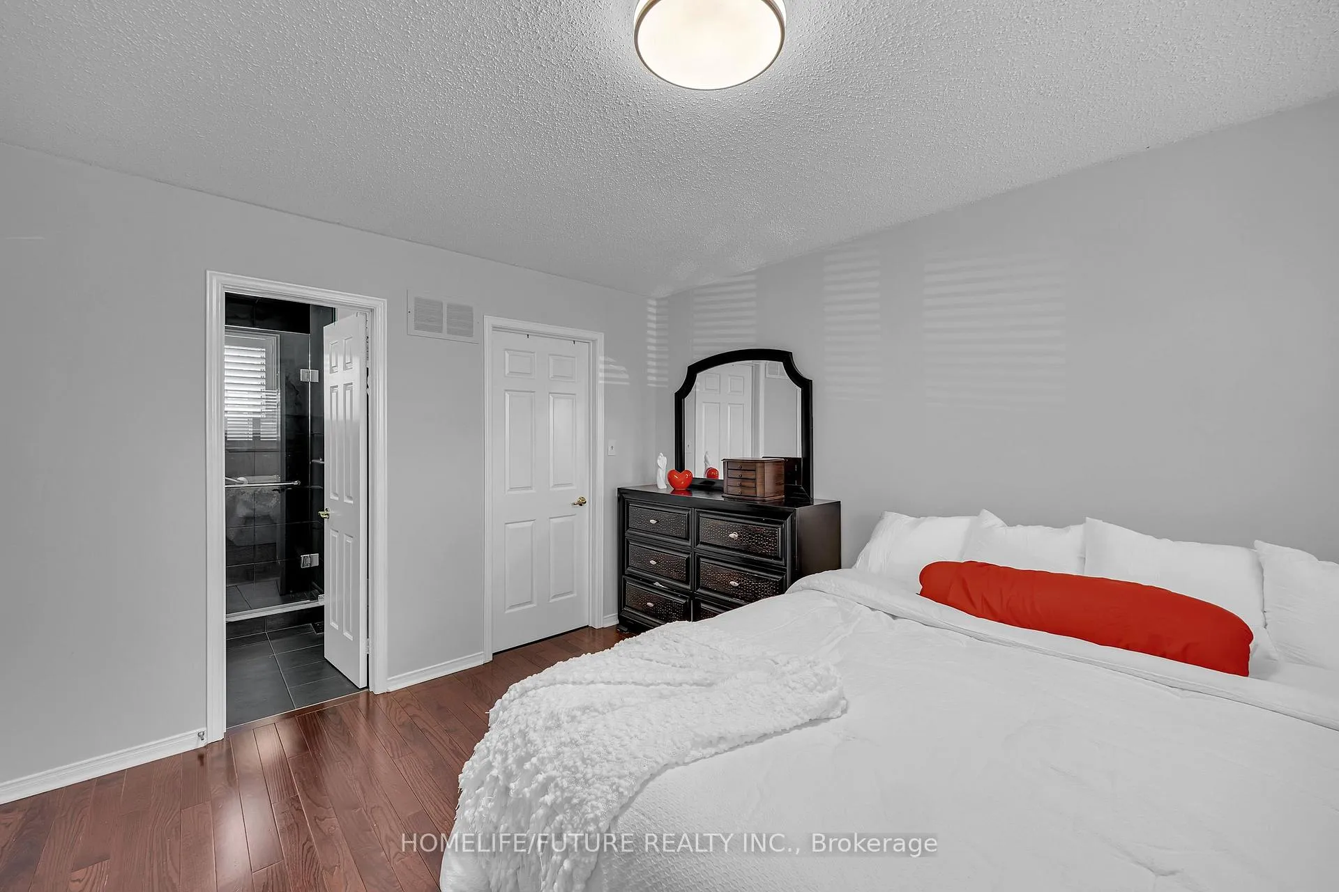 Photo 21 of 86 Robinson Crescent, Whitby, Pringle Creek — HOMEH