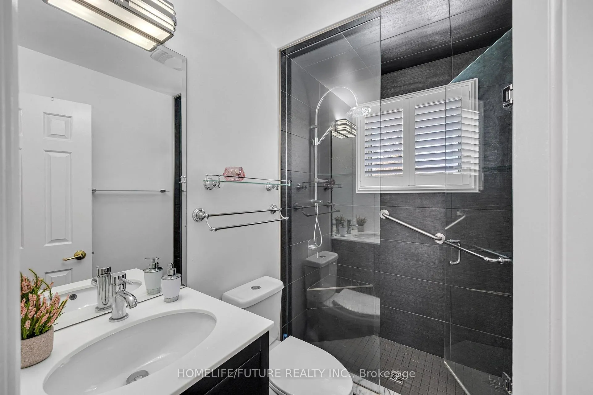 Photo 22 of 86 Robinson Crescent, Whitby, Pringle Creek — HOMEH