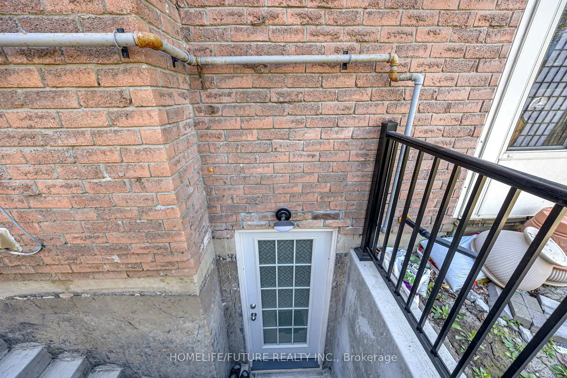 Photo 30 of 86 Robinson Crescent, Whitby, Pringle Creek — HOMEH
