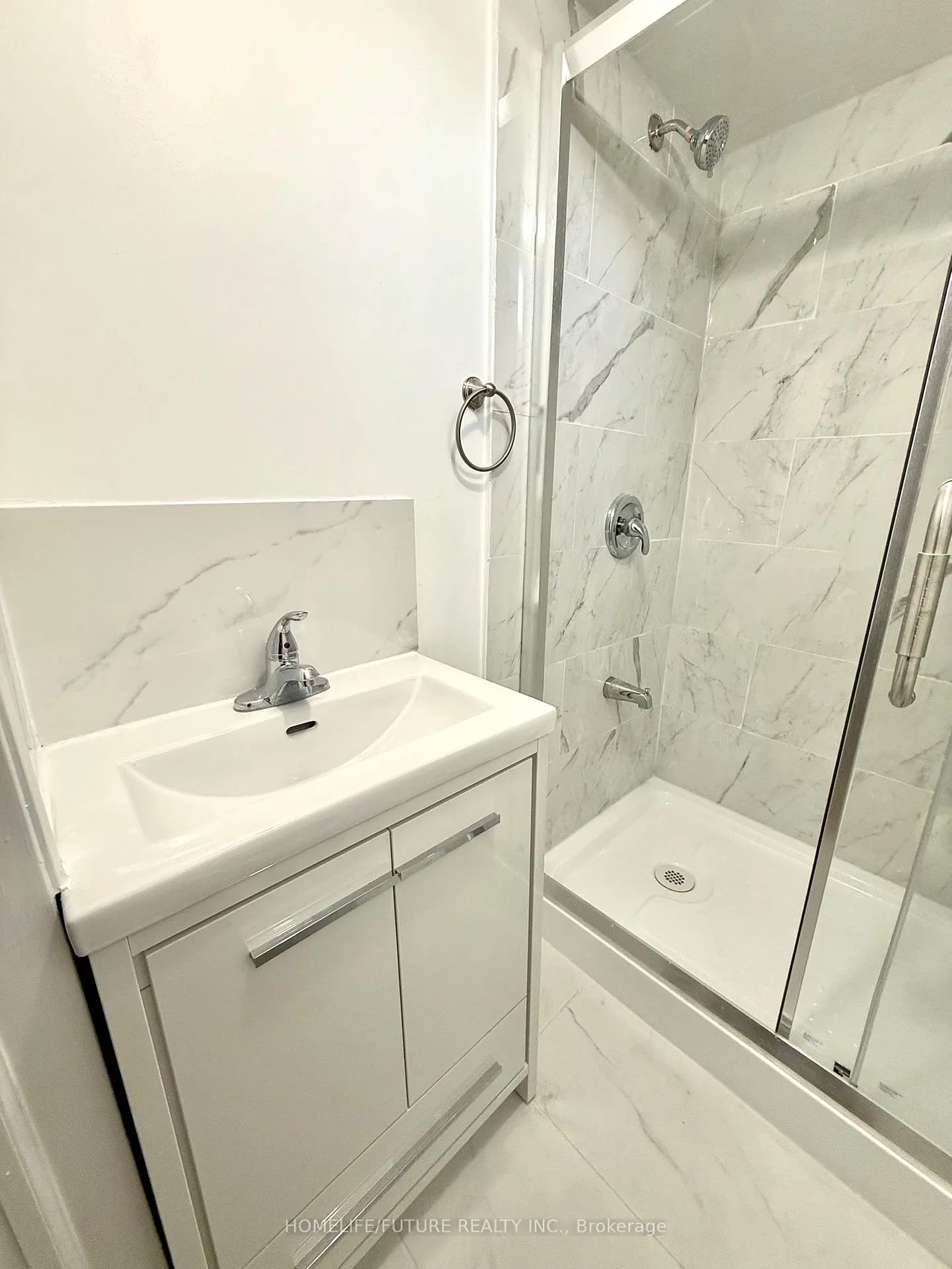 Photo 36 of 86 Robinson Crescent, Whitby, Pringle Creek — HOMEH
