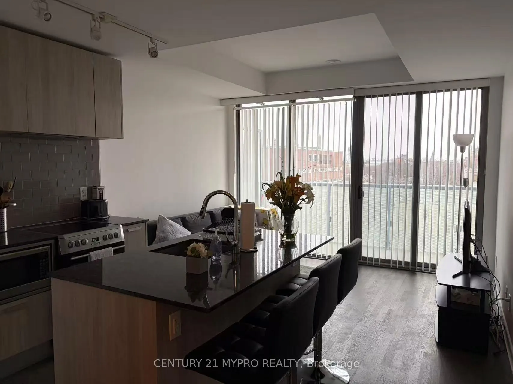 Photo 6 of Unit 612, 57 St Joseph Street, Toronto, Bay Street Corridor — HOMEH