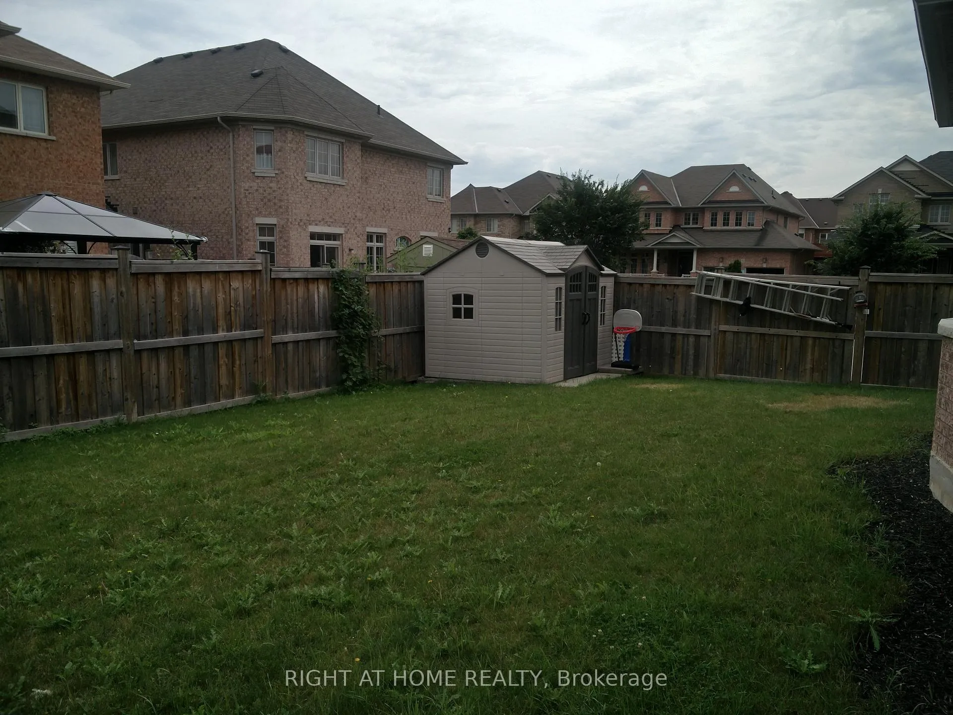 Photo 20 of 39 Daleridge Crescent, Brampton, Bram East — HOMEH