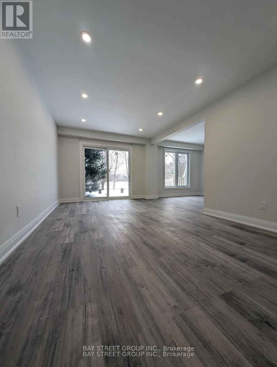 Photo 6 of 44 Lilac Avenue, Markham, Aileen-Willowbrook — HOMEH