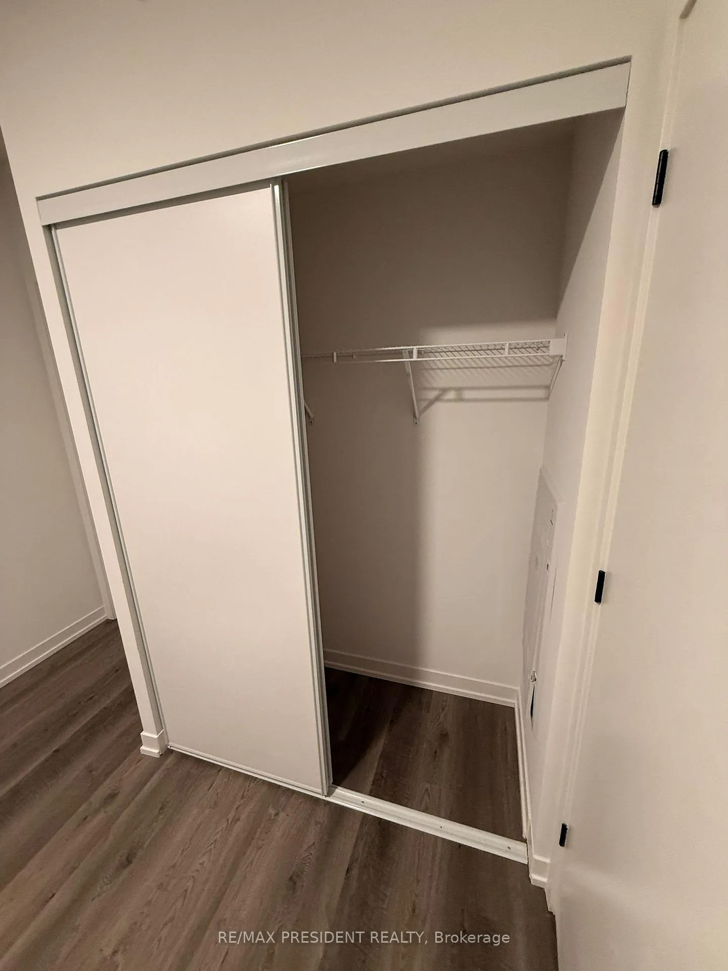Photo 13 of Unit 3107, 8 Interchange Way, Vaughan, Vaughan Corporate Centre — HOMEH