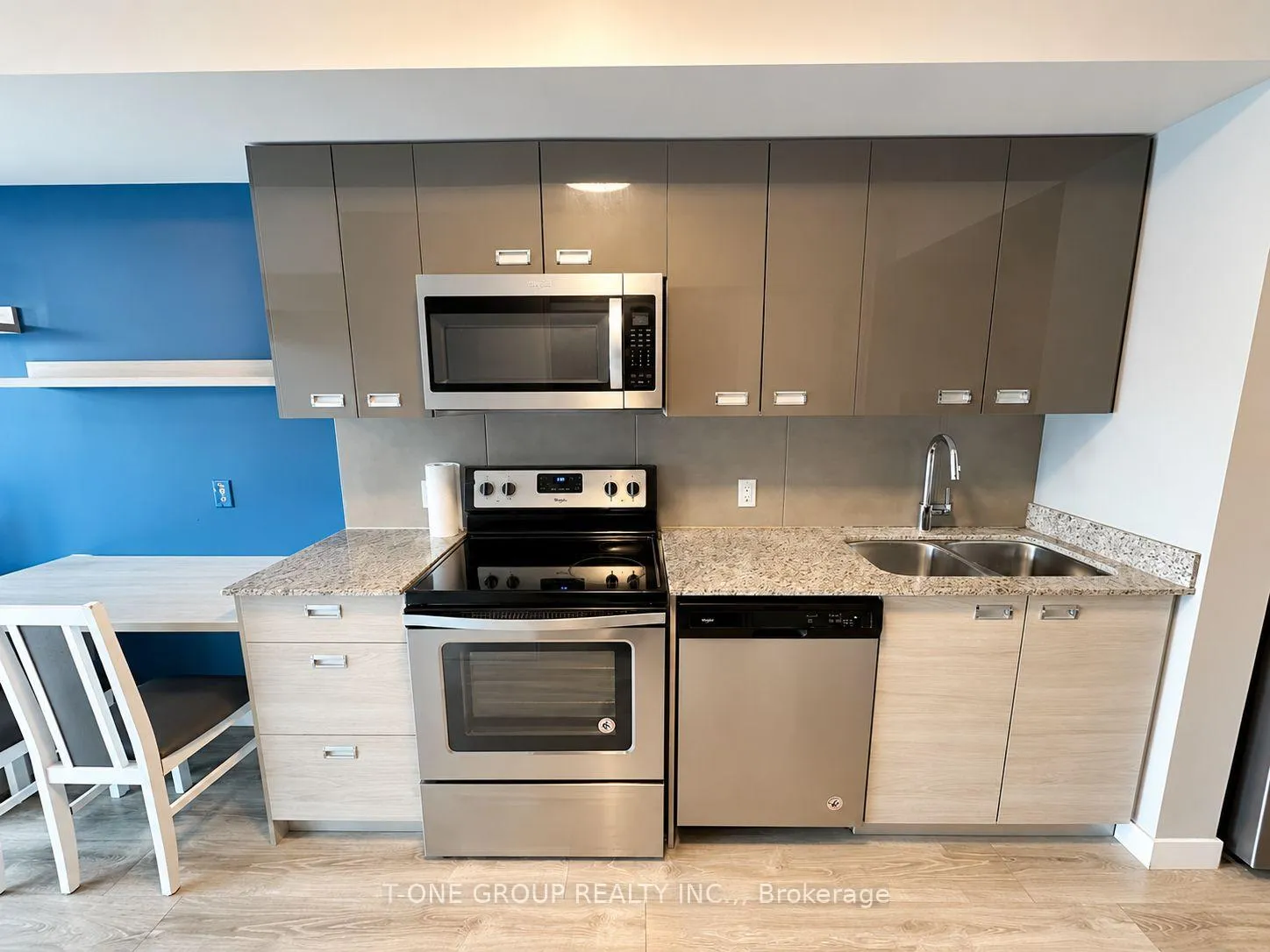 Photo 6 of Unit 710, 250 Albert Street, Waterloo, Beechwood/University — HOMEH