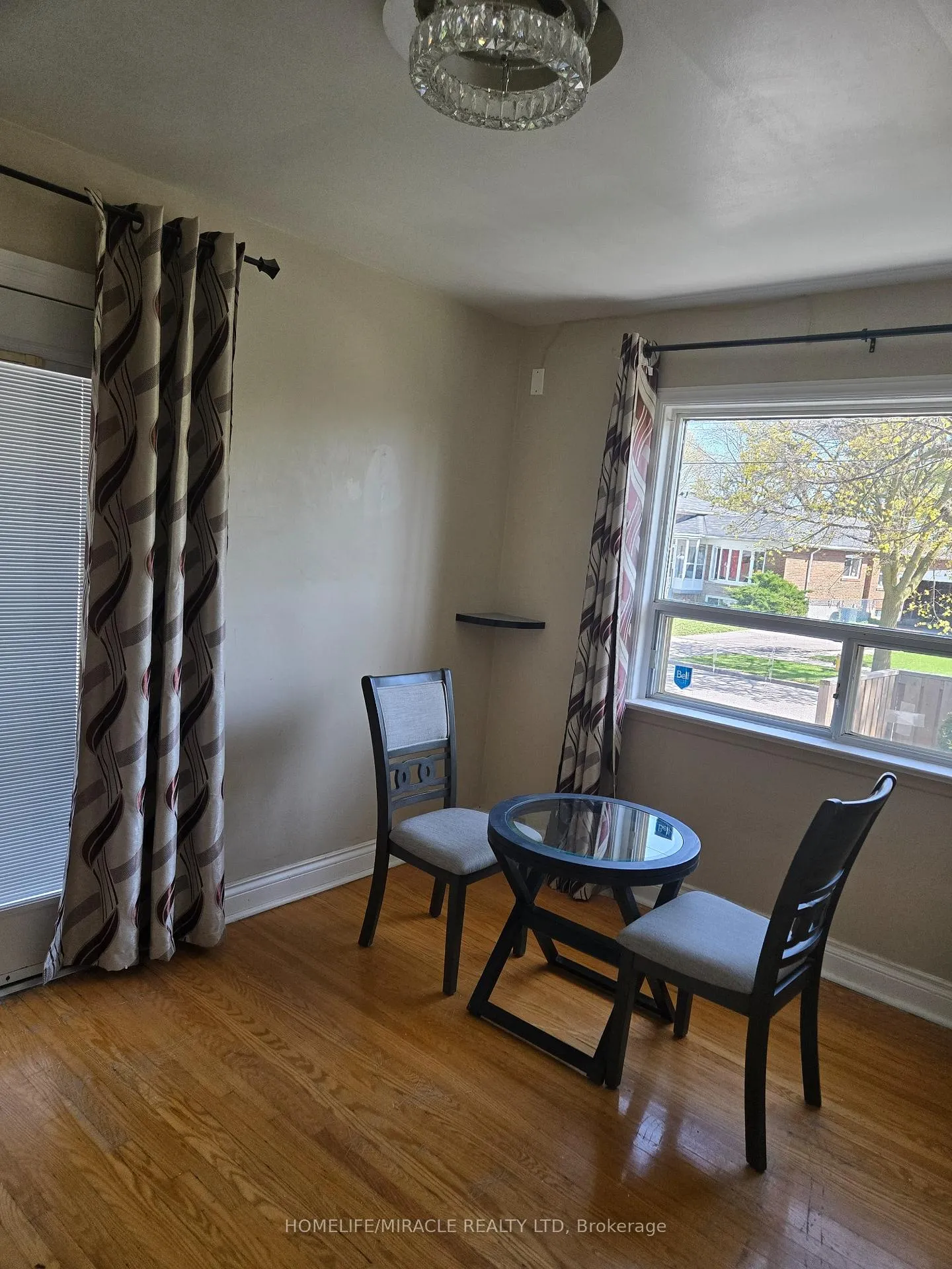 Photo 8 of 25 Chandlier Drive, Scarborough, Woburn — HOMEH