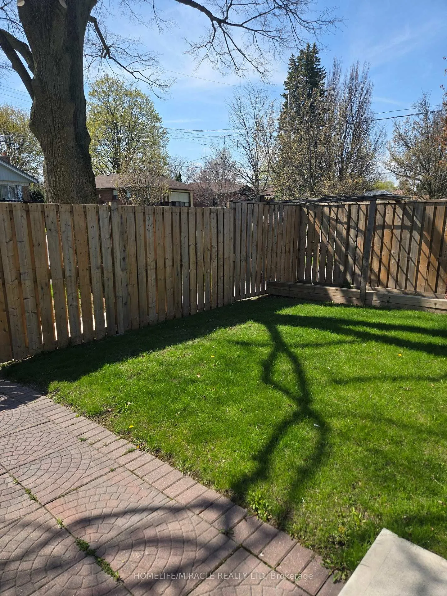 Photo 35 of 25 Chandlier Drive, Scarborough, Woburn — HOMEH