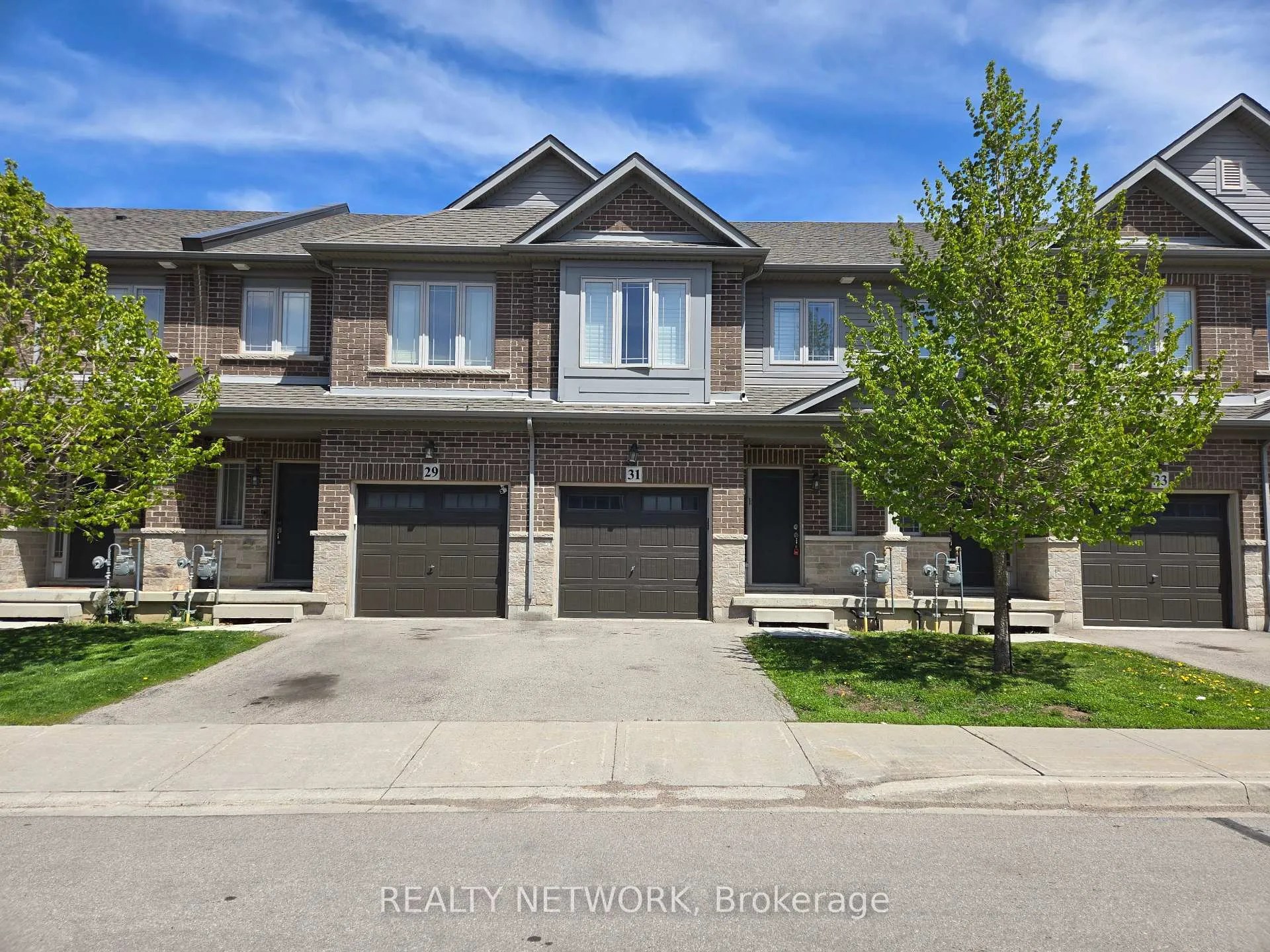 Photo 1 of 31 Serenity Lane, Hamilton, Rural Glanbrook — HOMEH