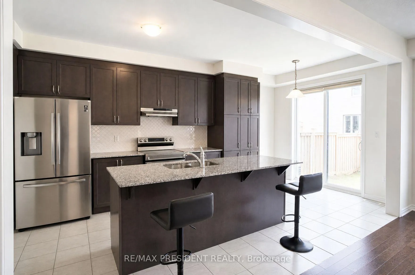 Photo 3 of 34 Eberly Woods Drive, Caledon, Rural Caledon — HOMEH