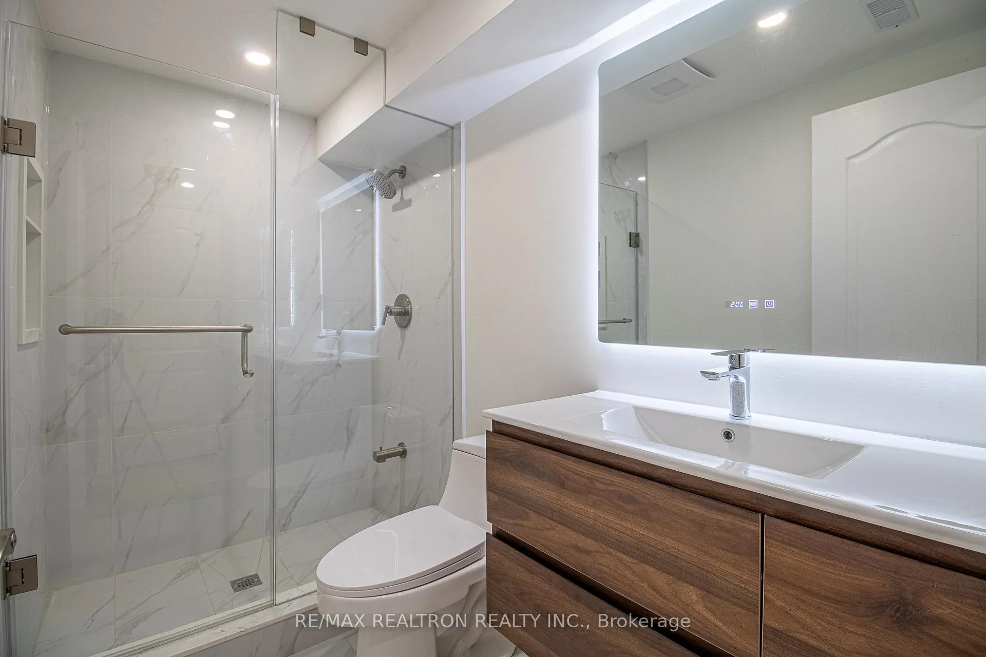 Photo 18 of Unit Lower, 96 Southdale Drive, Markham, Bullock — HOMEH