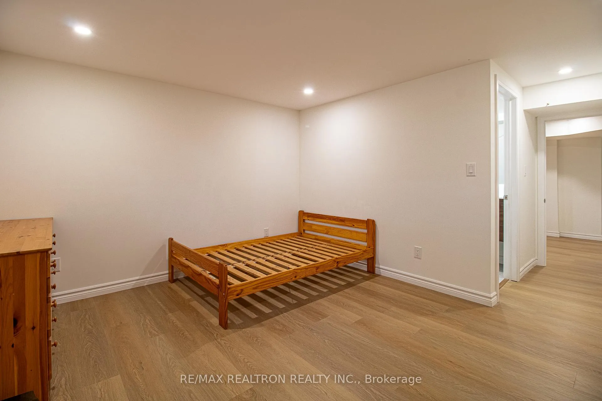 Photo 20 of Unit Lower, 96 Southdale Drive, Markham, Bullock — HOMEH