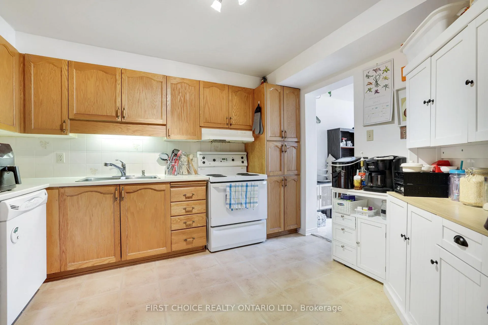 Photo 4 of 10 Maravista Drive, Ottawa, Barrhaven - Cedargrove/Fraserdale — HOMEH