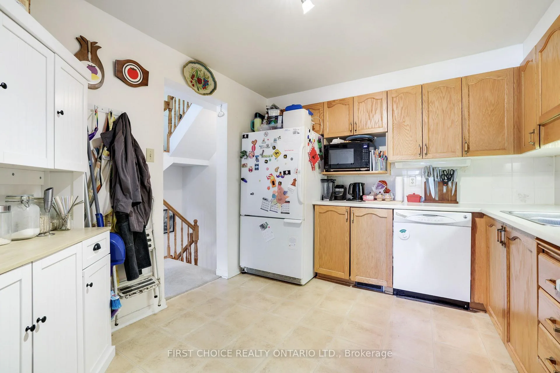 Photo 6 of 10 Maravista Drive, Ottawa, Barrhaven - Cedargrove/Fraserdale — HOMEH