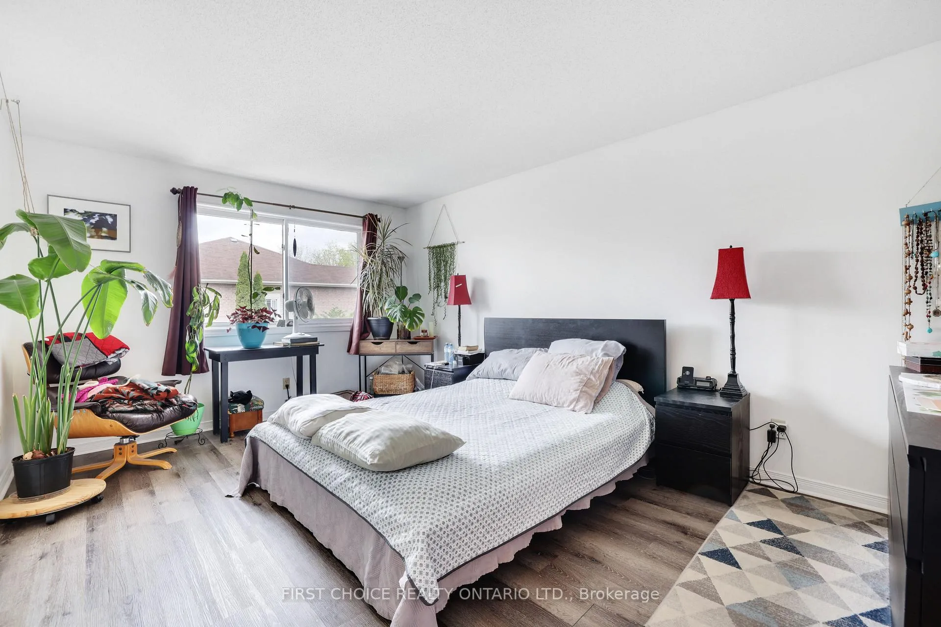 Photo 20 of 10 Maravista Drive, Ottawa, Barrhaven - Cedargrove/Fraserdale — HOMEH