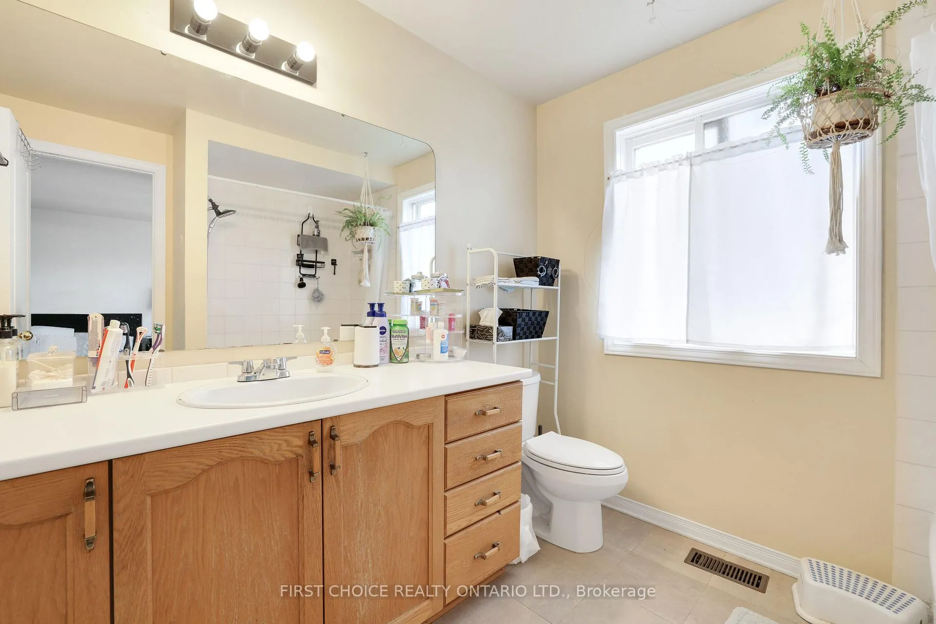 Photo 22 of 10 Maravista Drive, Ottawa, Barrhaven - Cedargrove/Fraserdale — HOMEH