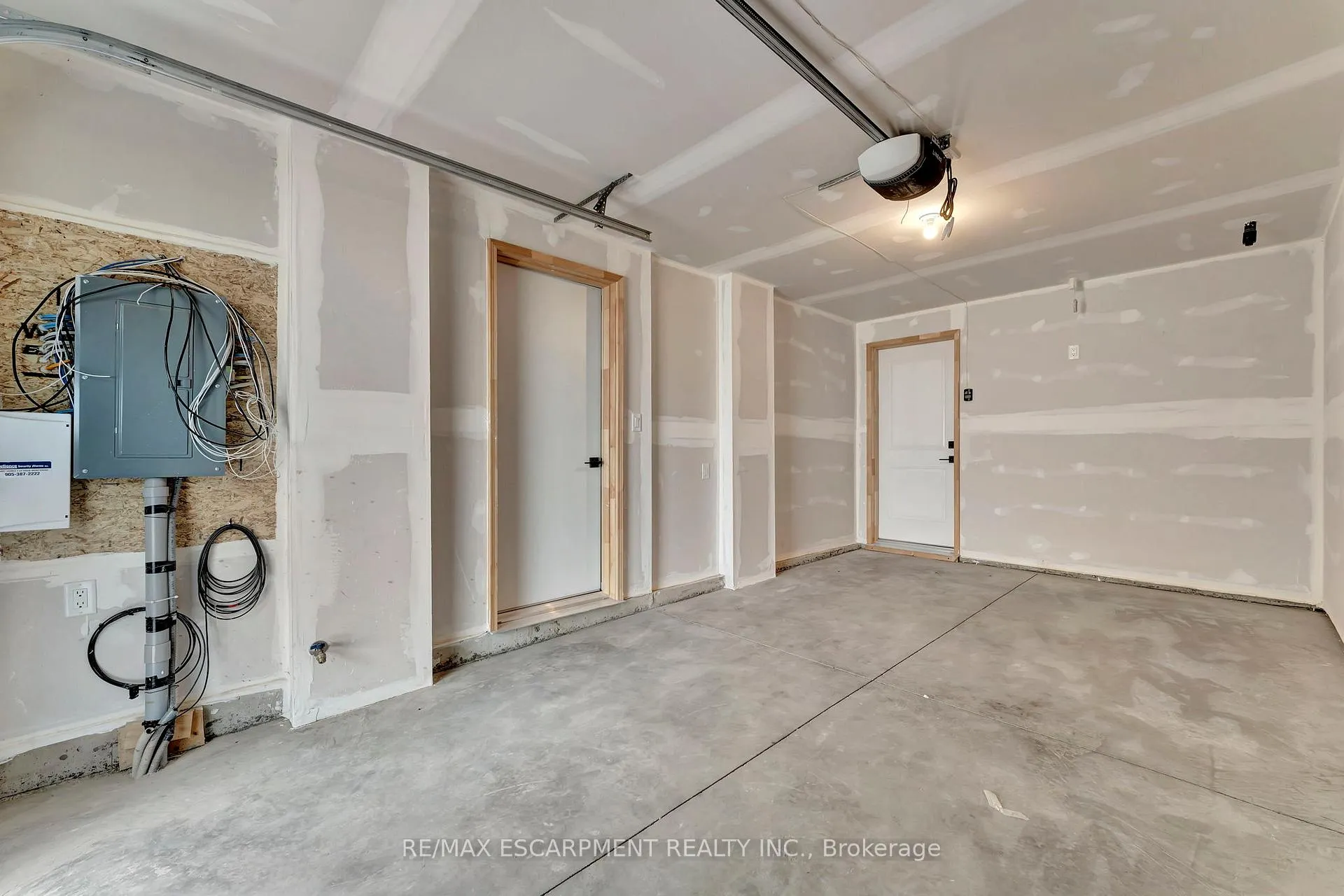 Photo 36 of Unit 90, 55 Tom Brown Drive, Brant, Paris — HOMEH