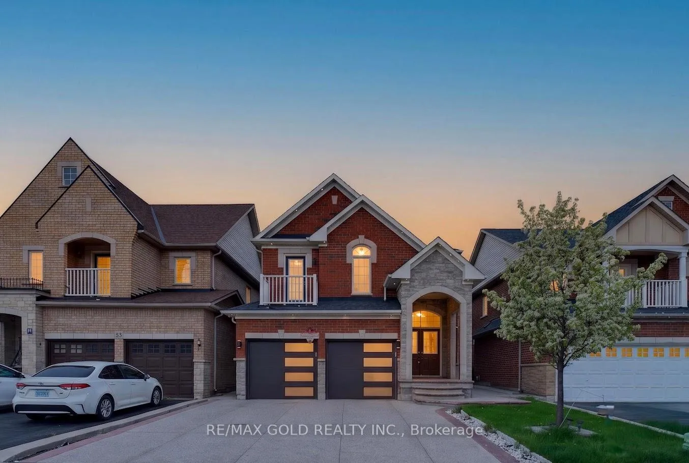 Photo 1 of 50 Ranchero Drive, Brampton, Fletcher's Meadow — HOMEH