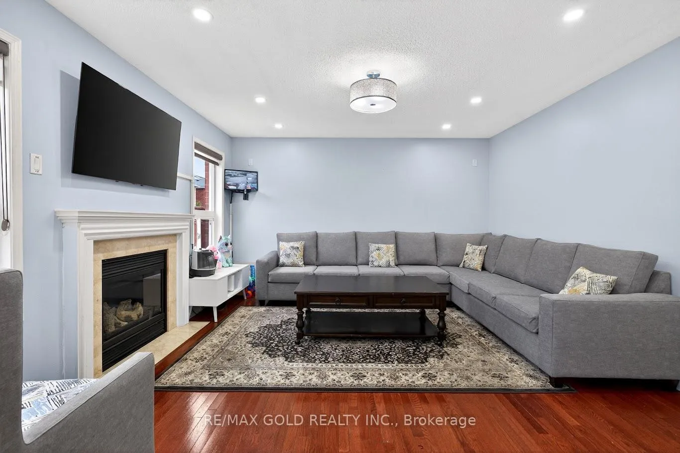 Photo 14 of 50 Ranchero Drive, Brampton, Fletcher's Meadow — HOMEH