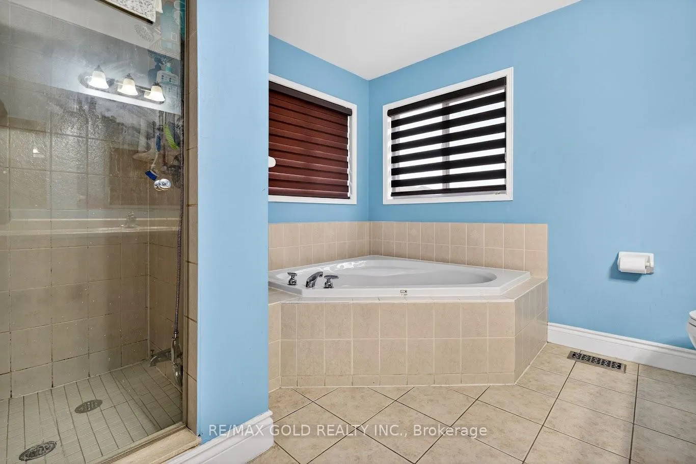 Photo 26 of 50 Ranchero Drive, Brampton, Fletcher's Meadow — HOMEH