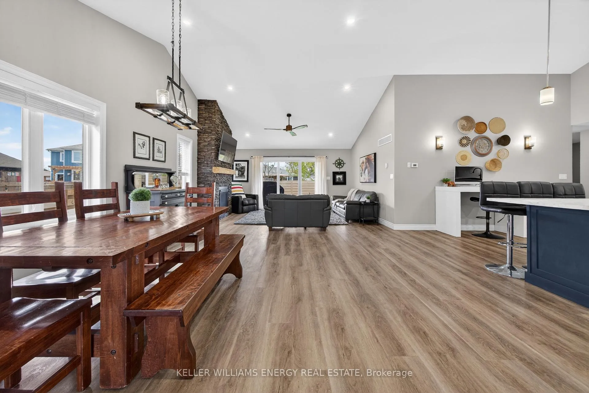 Photo 10 of 67 Farrington Crescent, Prince Edward County, Picton Ward — HOMEH