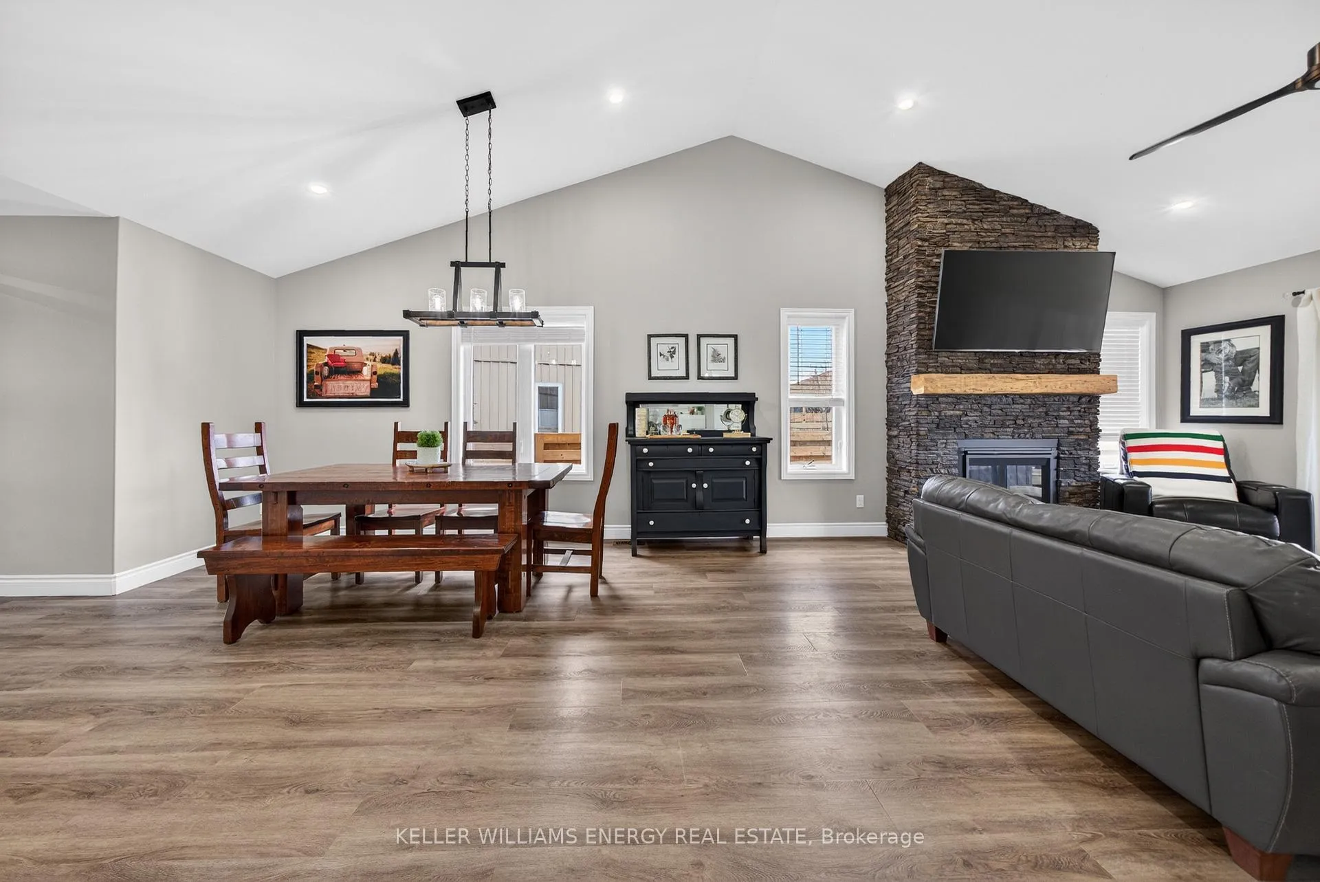 Photo 12 of 67 Farrington Crescent, Prince Edward County, Picton Ward — HOMEH