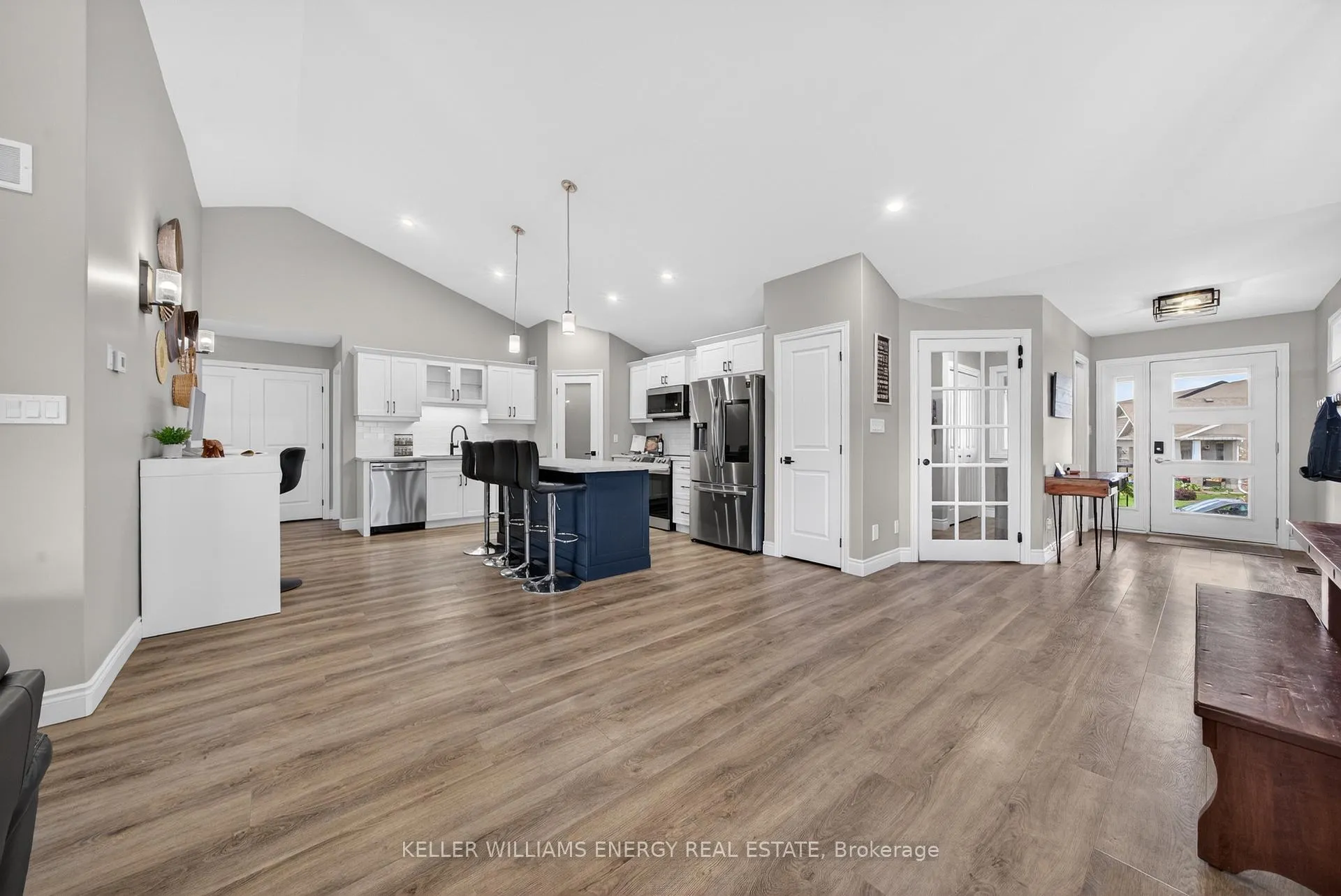 Photo 15 of 67 Farrington Crescent, Prince Edward County, Picton Ward — HOMEH