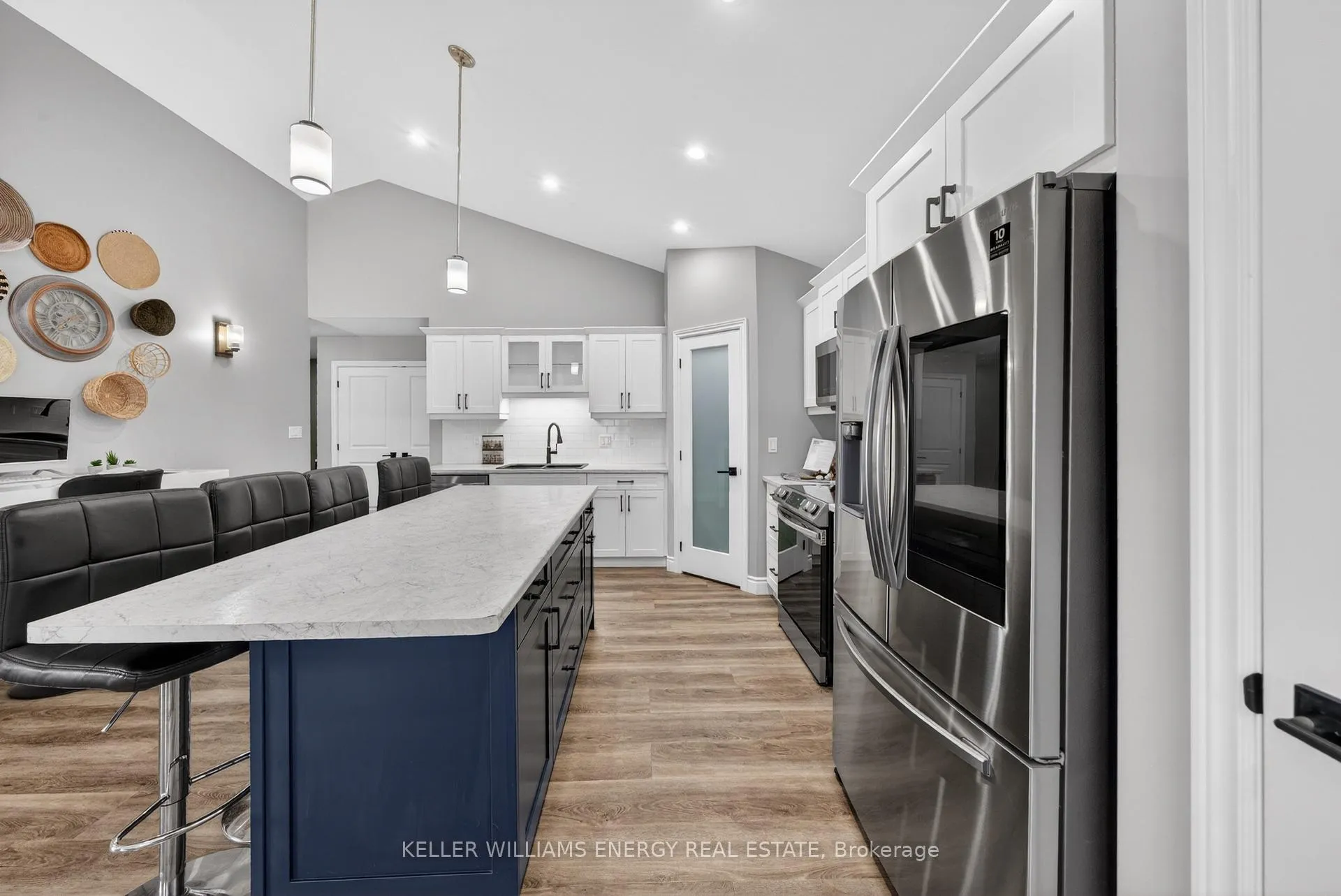Photo 17 of 67 Farrington Crescent, Prince Edward County, Picton Ward — HOMEH