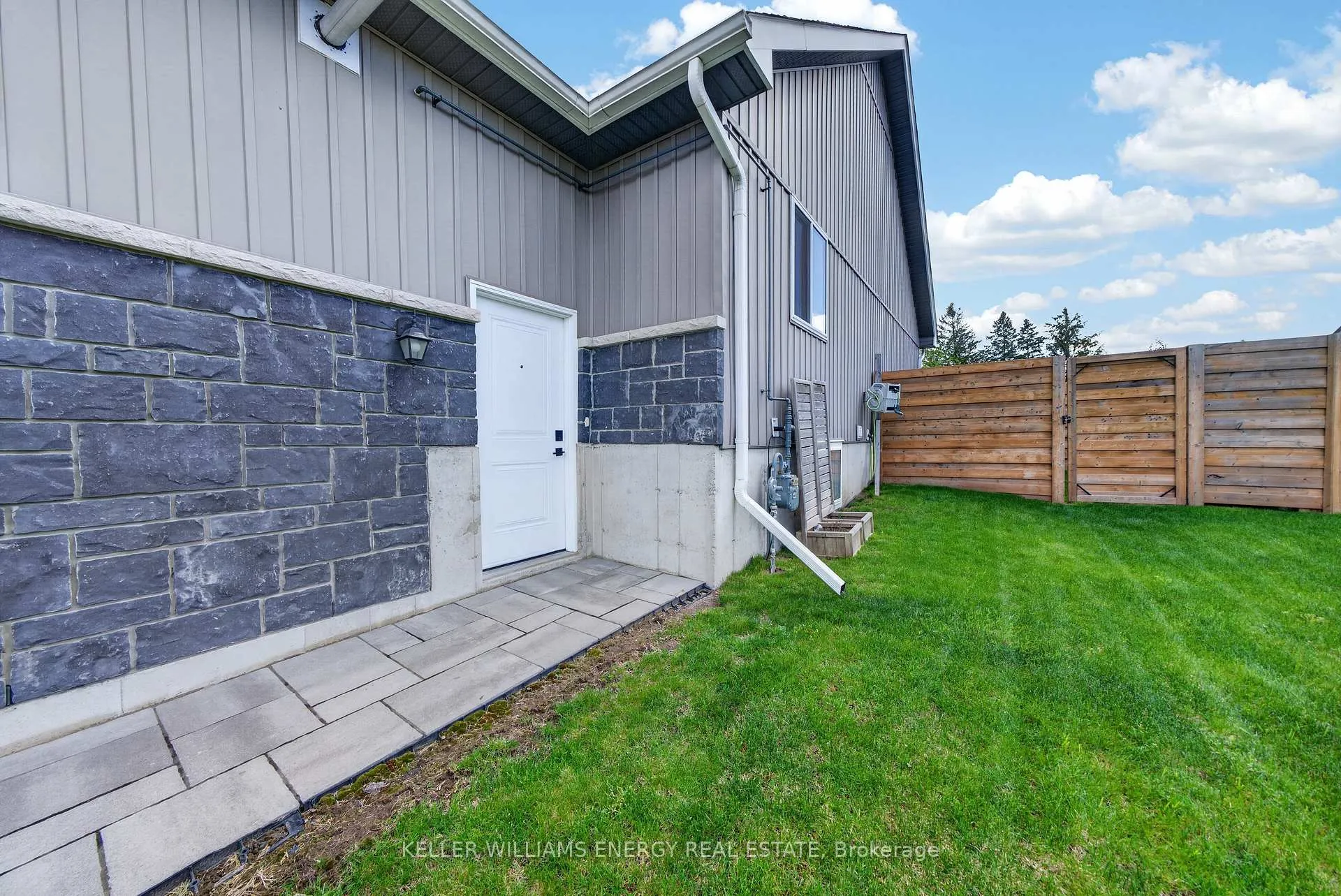 Photo 30 of 67 Farrington Crescent, Prince Edward County, Picton Ward — HOMEH