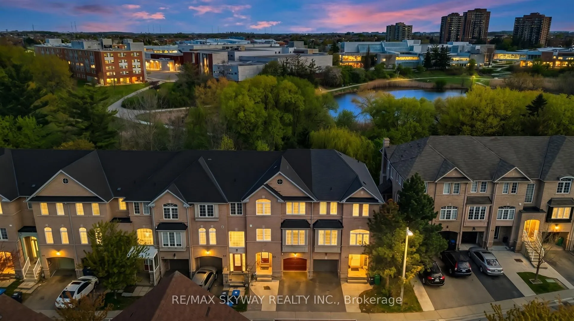 Photo 2 of 64 Bernard Avenue, Brampton, Fletcher's Creek South — HOMEH