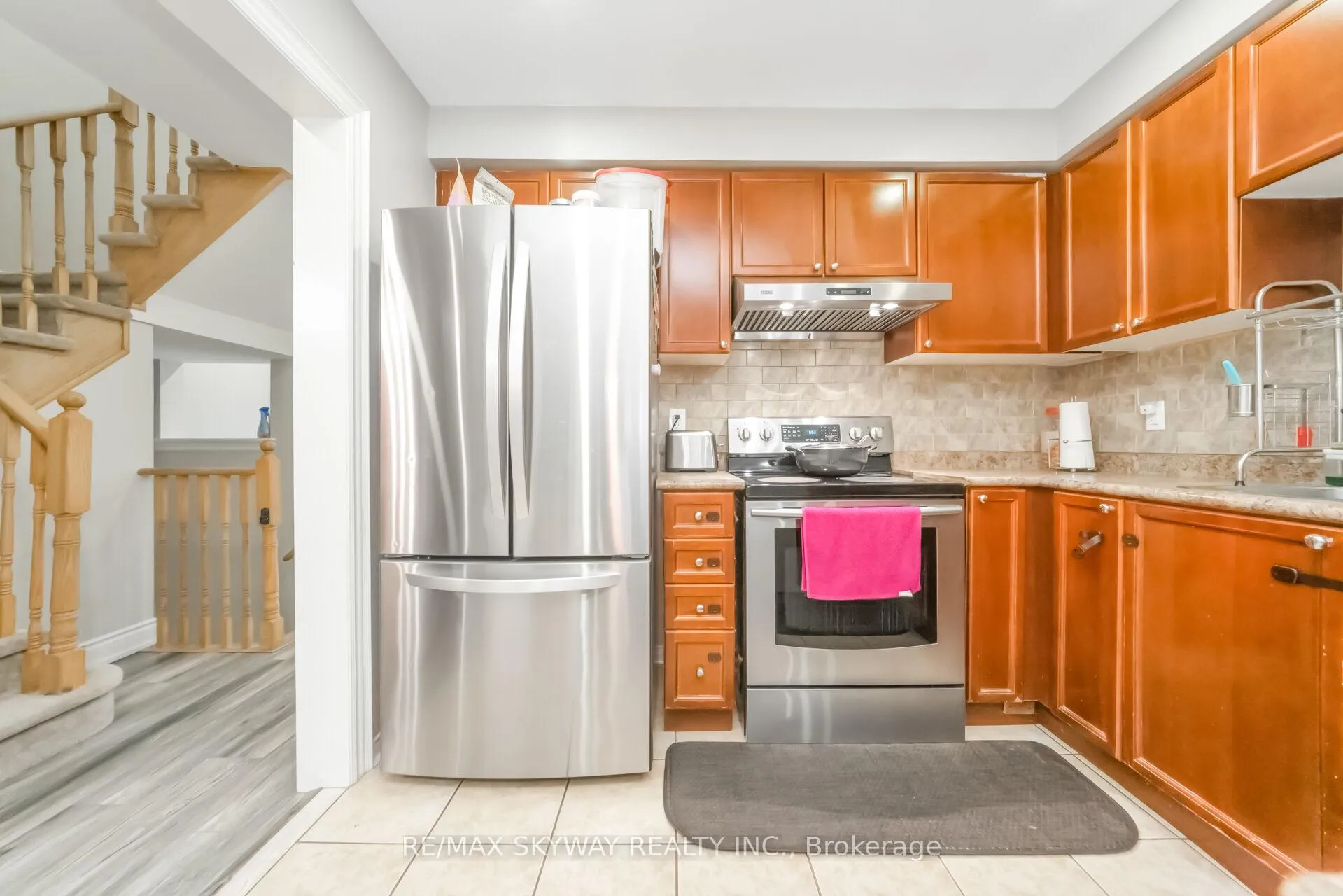 Photo 17 of 64 Bernard Avenue, Brampton, Fletcher's Creek South — HOMEH