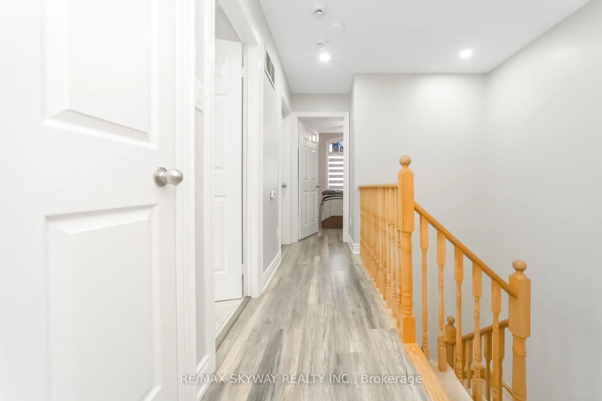 Photo 26 of 64 Bernard Avenue, Brampton, Fletcher's Creek South — HOMEH
