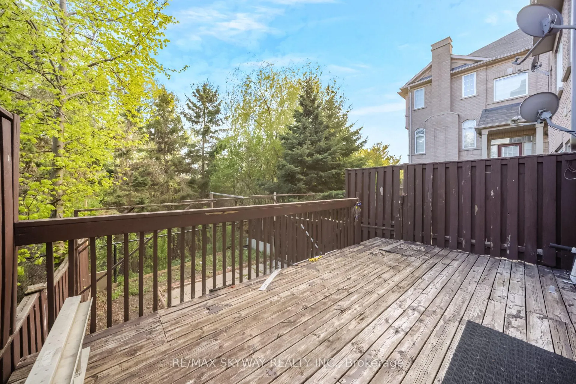 Photo 34 of 64 Bernard Avenue, Brampton, Fletcher's Creek South — HOMEH