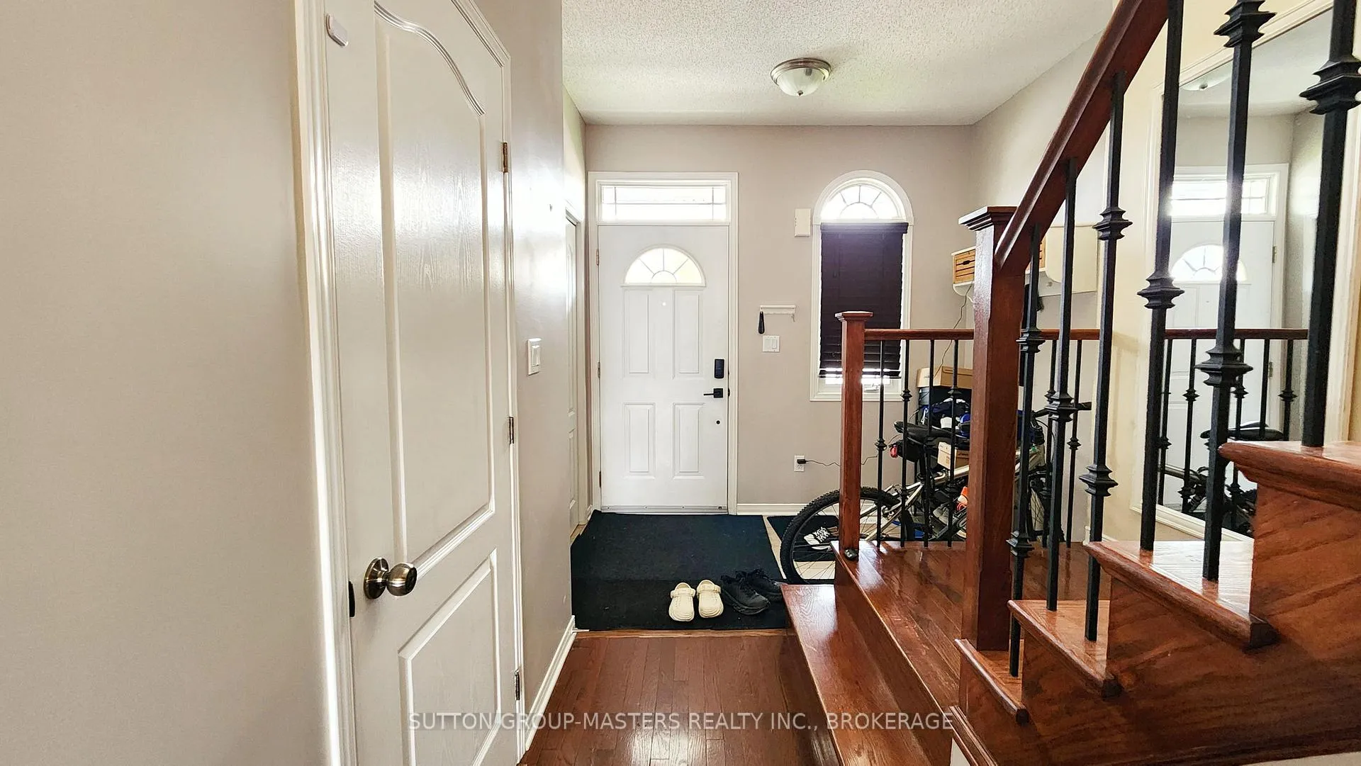 Photo 2 of 443 Maureen Street, Kingston, Kingston East (Incl Barret Crt) — HOMEH