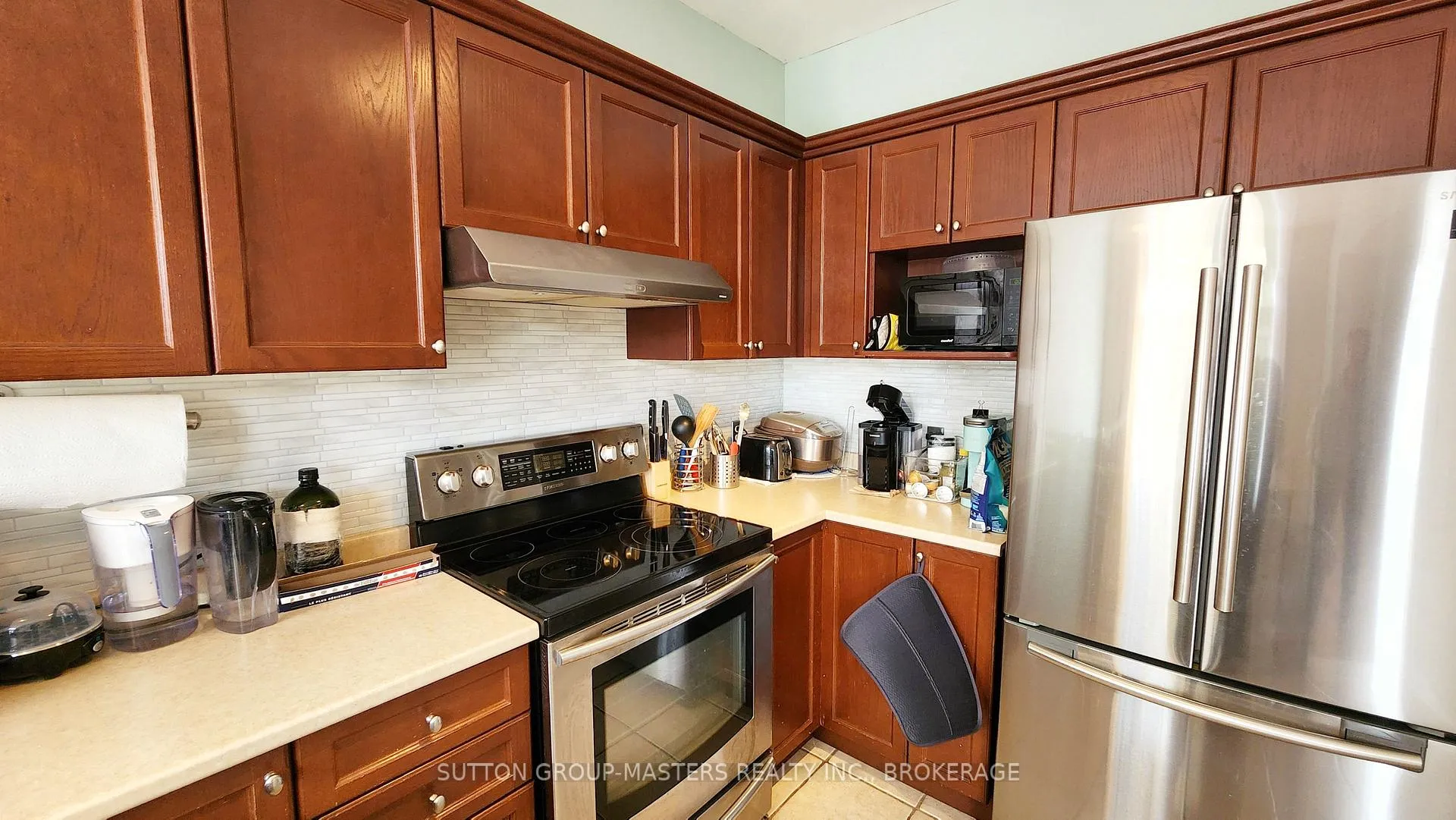 Photo 7 of 443 Maureen Street, Kingston, Kingston East (Incl Barret Crt) — HOMEH
