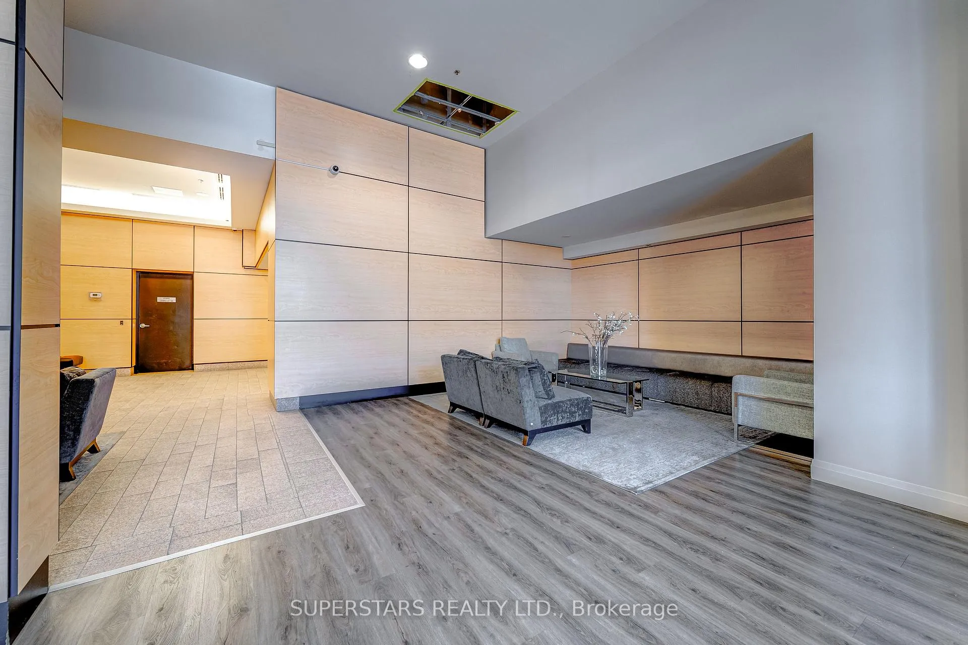 Photo 25 of Unit 401, 2910 Highway 7, Vaughan, Concord — HOMEH