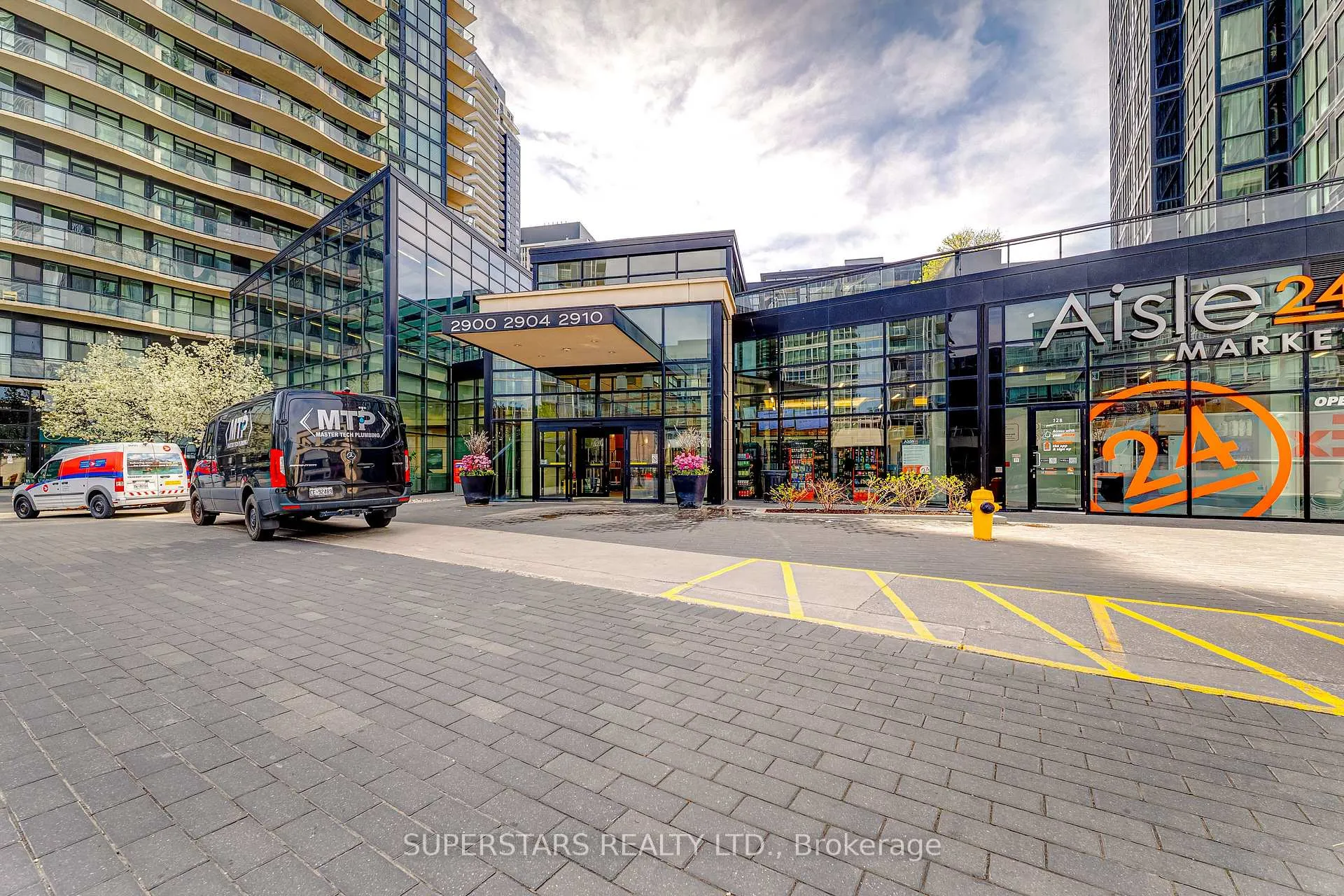 Photo 27 of Unit 401, 2910 Highway 7, Vaughan, Concord — HOMEH