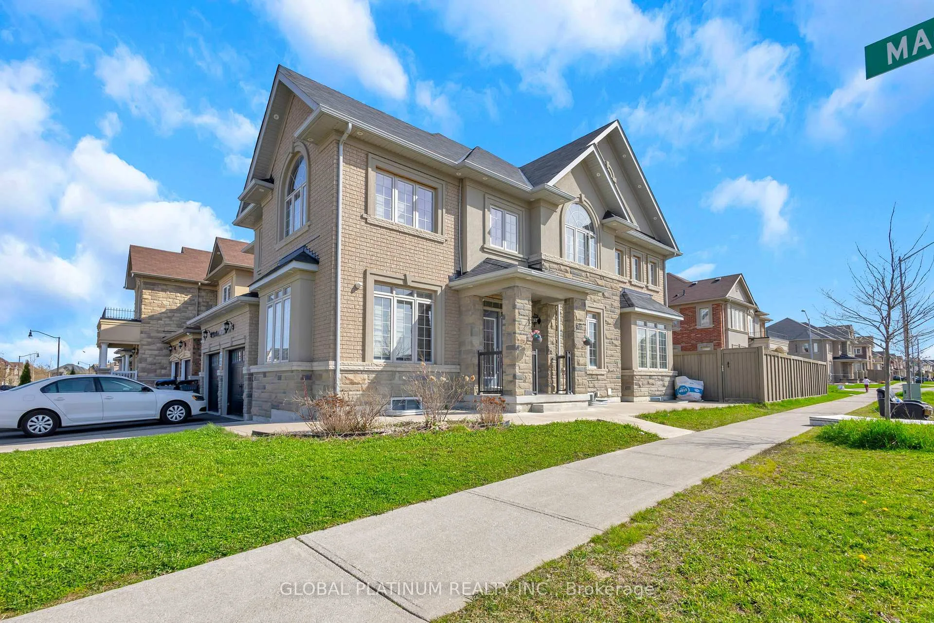 Photo 1 of 291 Remembrance Road, Brampton, Northwest Brampton — HOMEH