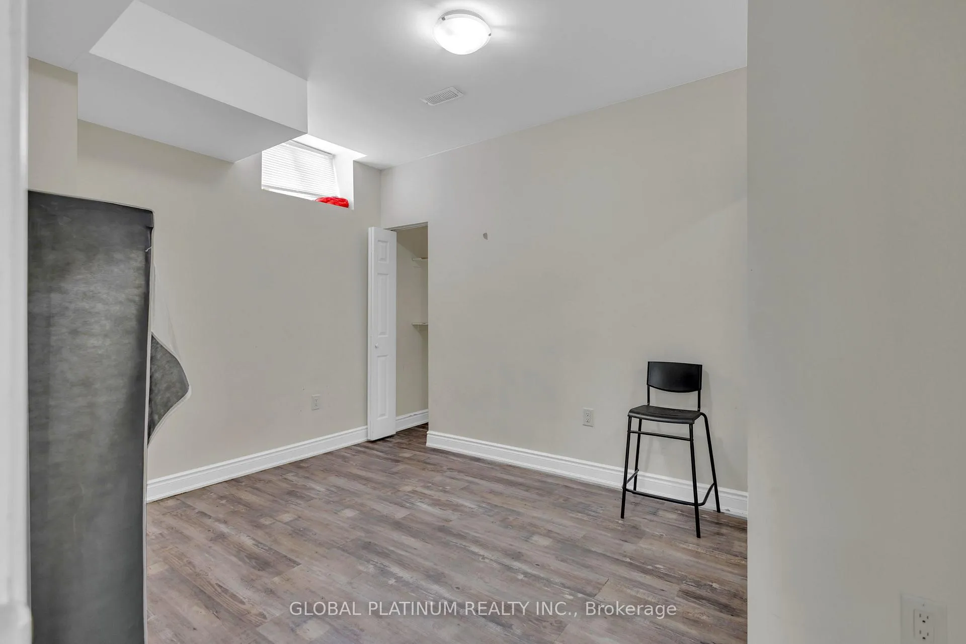 Photo 10 of 291 Remembrance Road, Brampton, Northwest Brampton — HOMEH