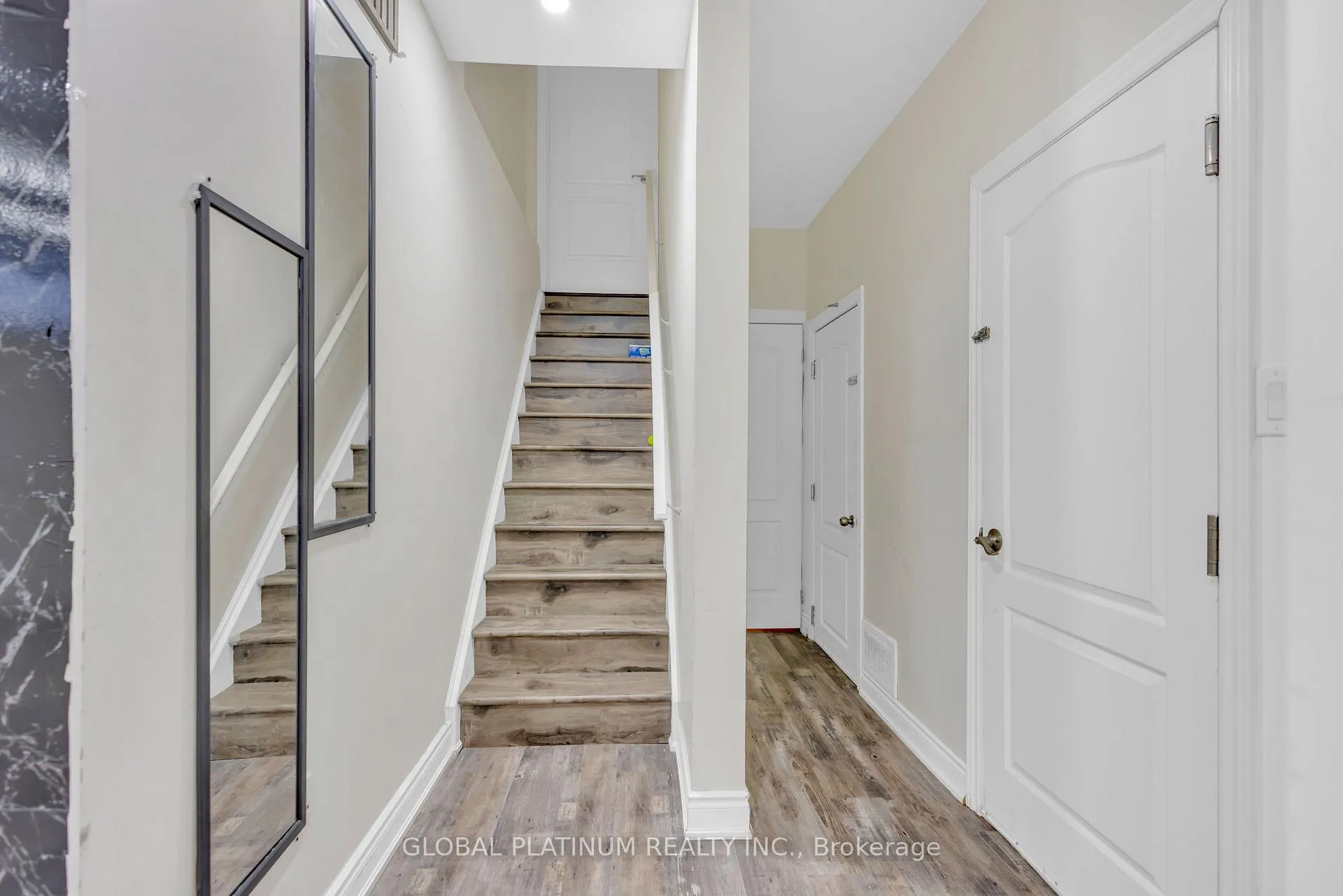 Photo 14 of 291 Remembrance Road, Brampton, Northwest Brampton — HOMEH