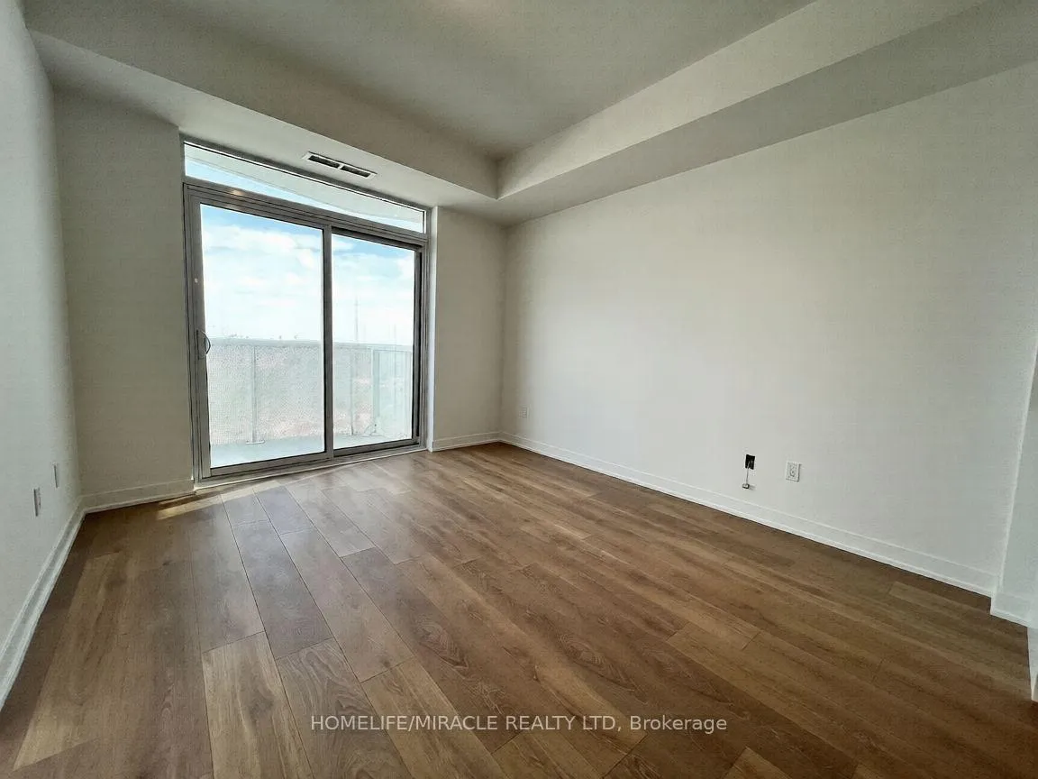 Photo 12 of Unit 1328, 498 Caldari Road, Vaughan, Concord — HOMEH