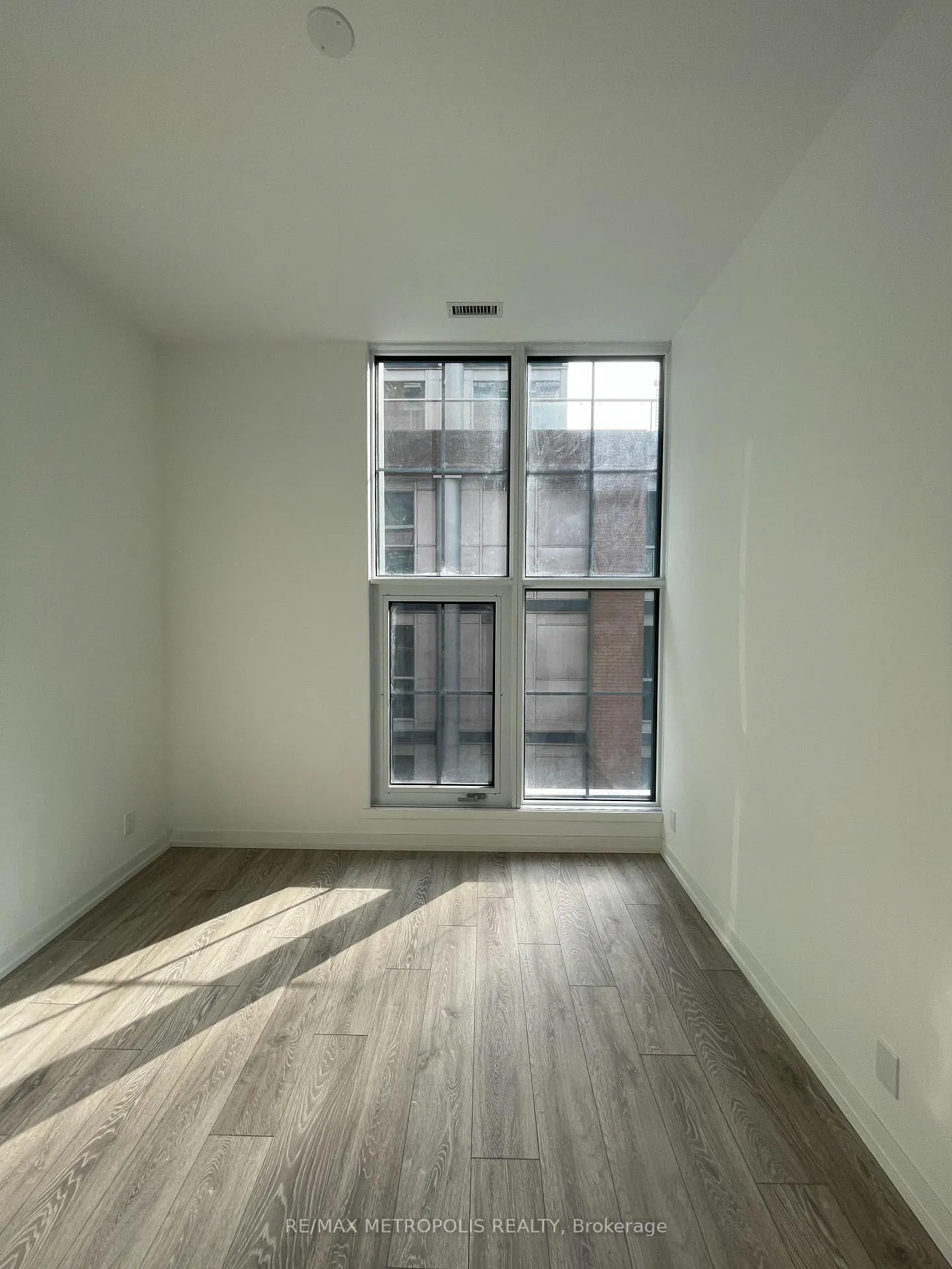 Photo 5 of Unit 705, 55 Mercer Street, Toronto, Waterfront Communities — HOMEH